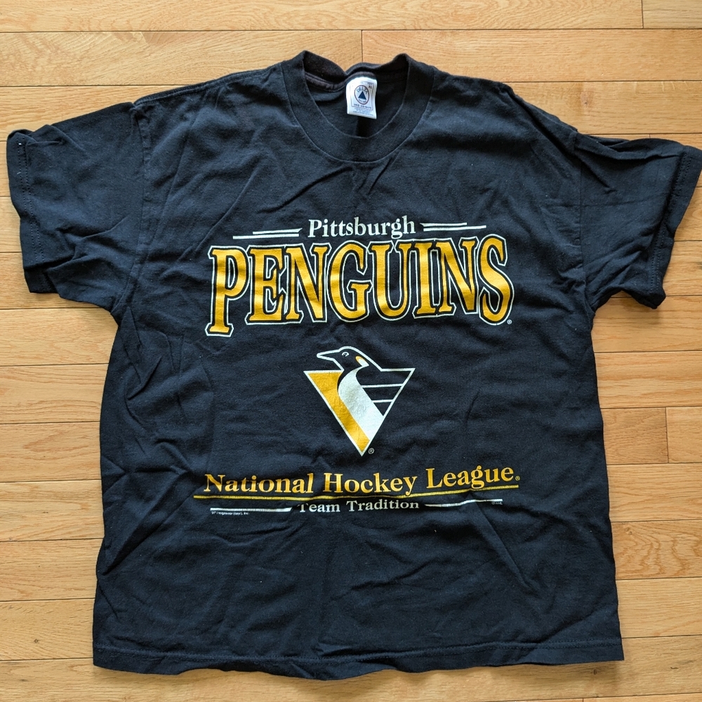 Youth XL Pittsburgh Penguins Tee
